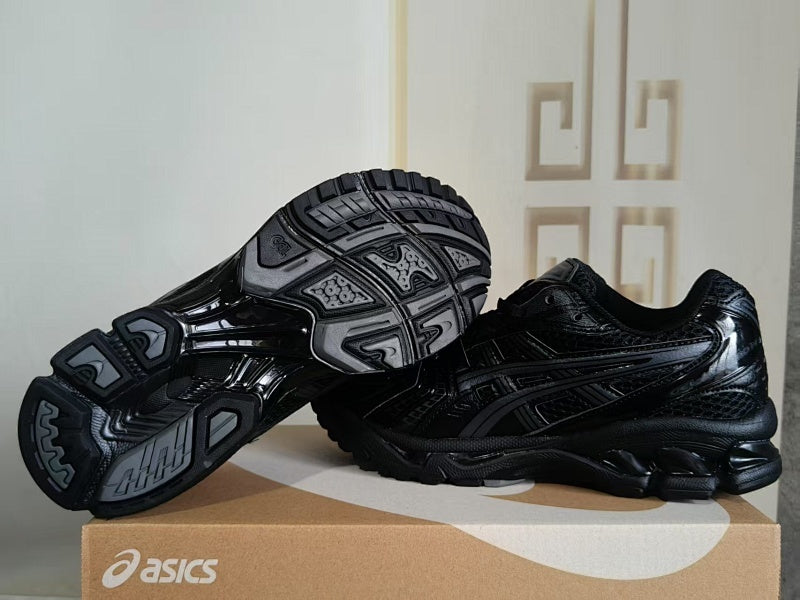 ASICS GEL-KAYANO 14 Sneakers
