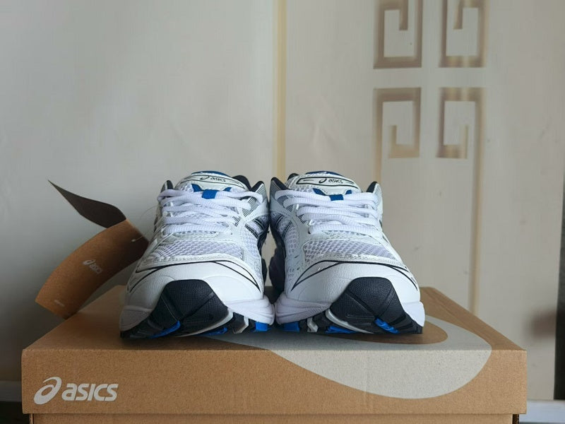 ASICS GEL-KAYANO 14 Sneakers
