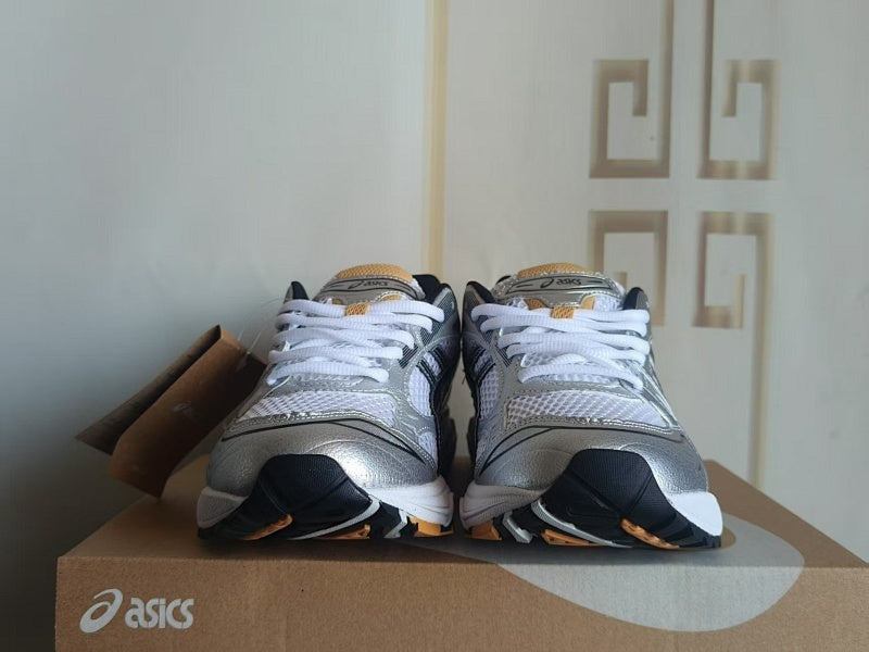 ASICS GEL-KAYANO 14 Sneakers