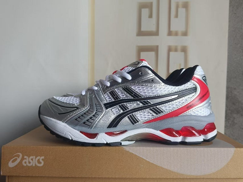 ASICS GEL-KAYANO 14 Sneakers