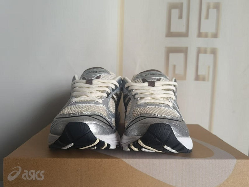 ASICS GEL-KAYANO 14 Sneakers