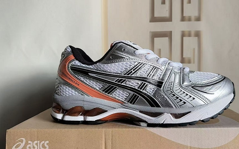 ASICS GEL-KAYANO 14 Sneakers