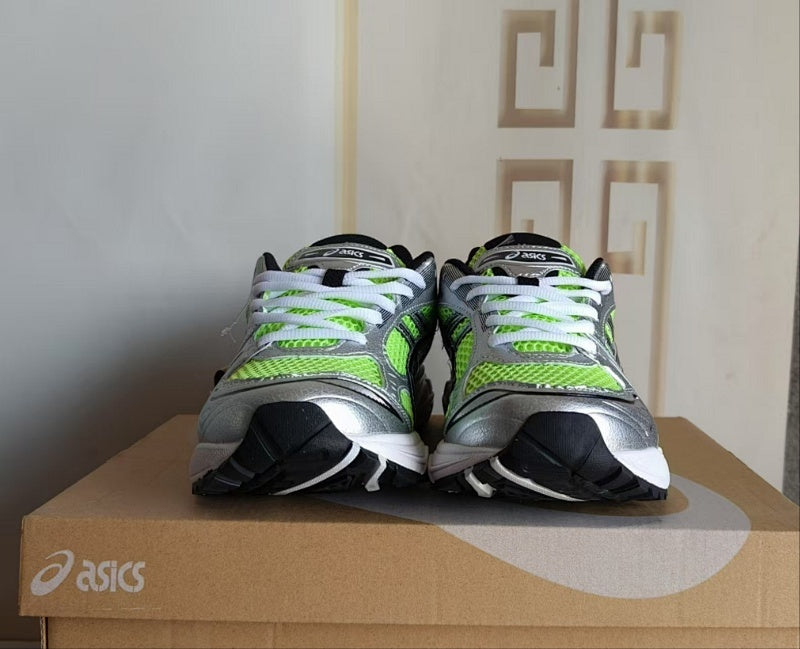 ASICS GEL-KAYANO 14 Sneakers