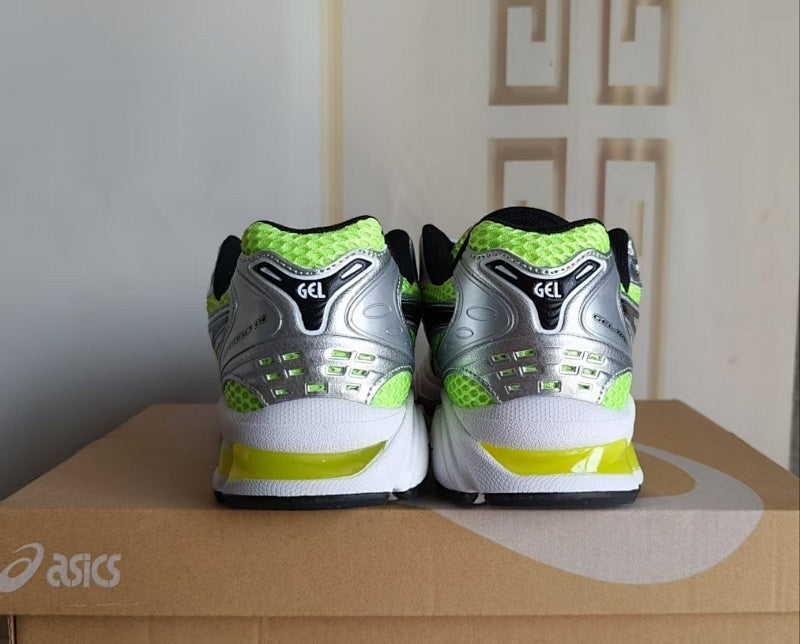 ASICS GEL-KAYANO 14 Sneakers