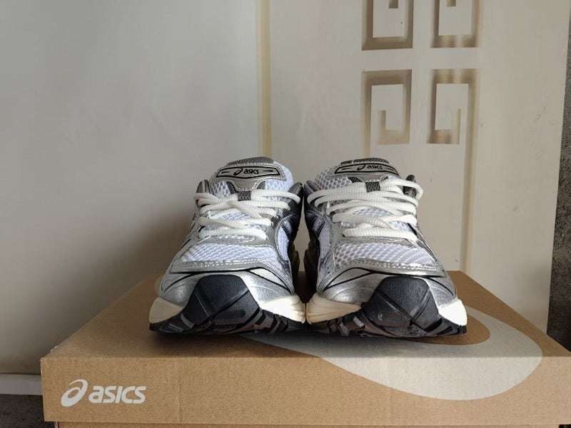 ASICS GEL-KAYANO 14 Sneakers