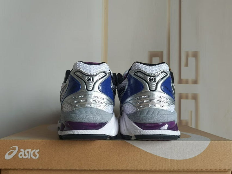 ASICS GEL-KAYANO 14 Sneakers