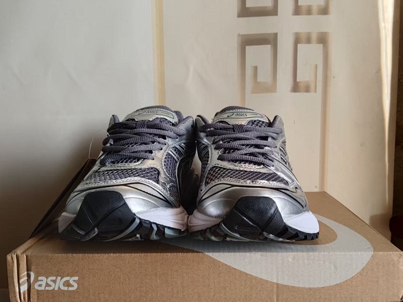 ASICS GEL-KAYANO 14 Sneakers