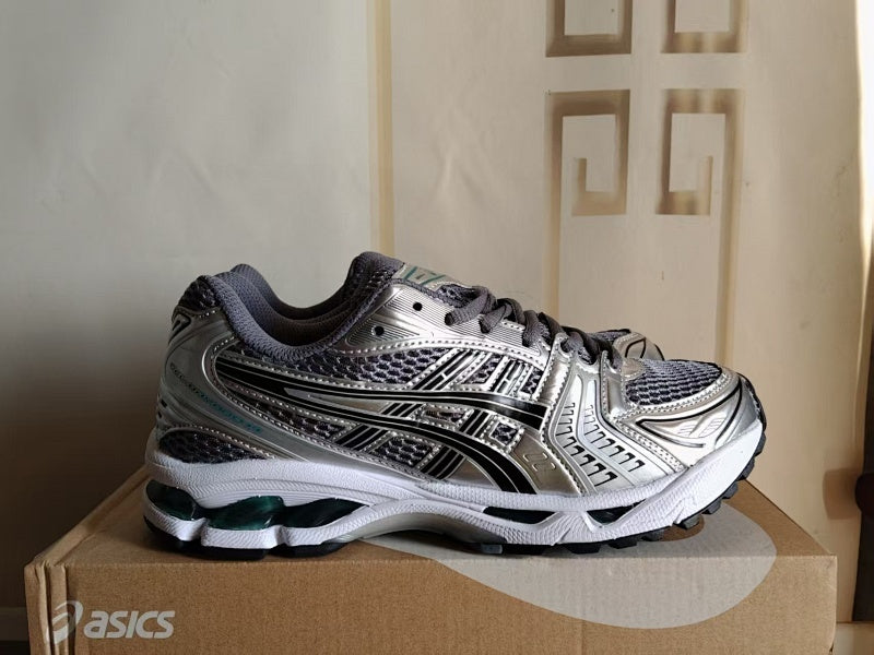 ASICS GEL-KAYANO 14 Sneakers