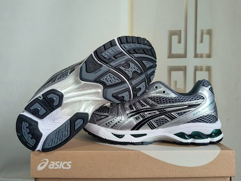 ASICS GEL-KAYANO 14 Sneakers