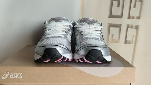 ASICS GEL-KAYANO 14 Sneakers