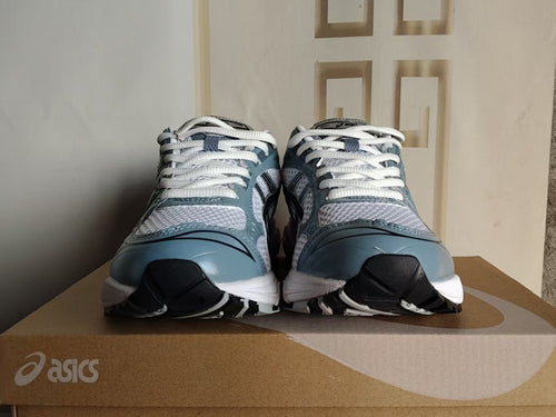 ASICS GEL-KAYANO 14 Sneakers