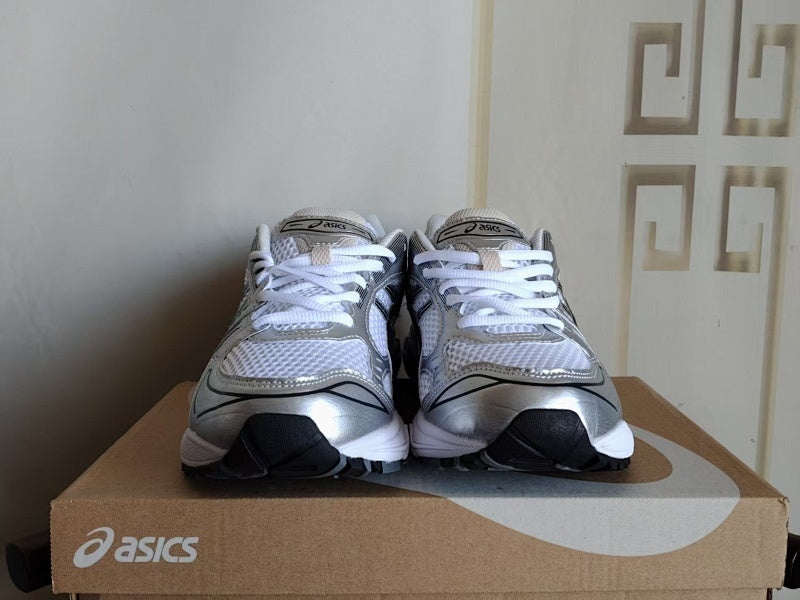 ASICS GEL-KAYANO 14 Sneakers
