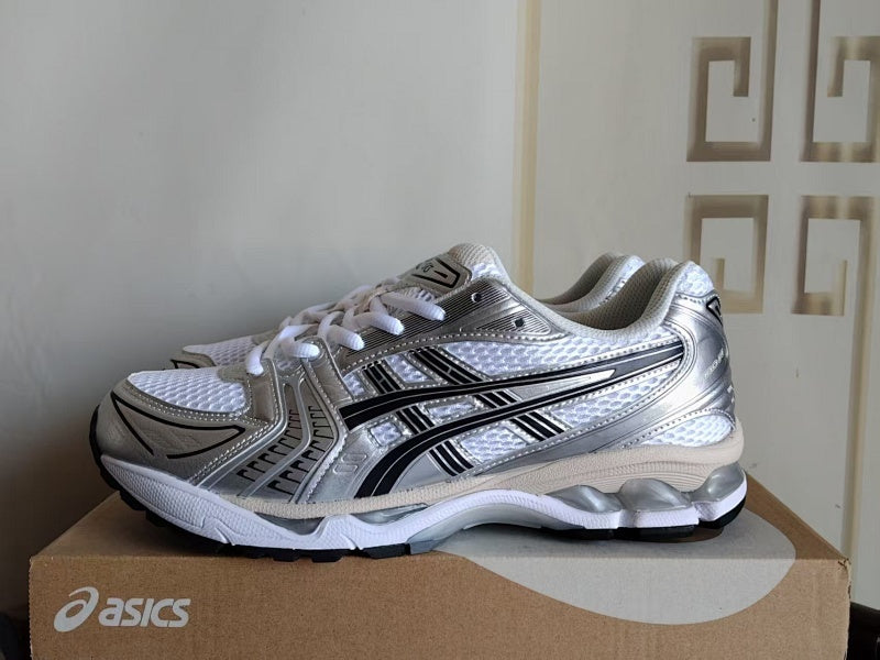 ASICS GEL-KAYANO 14 Sneakers