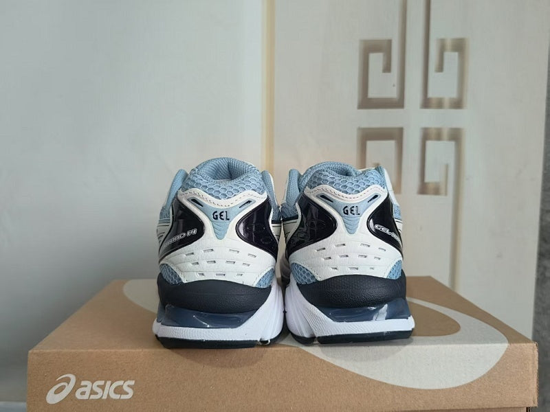 ASICS GEL-KAYANO 14 Sneakers