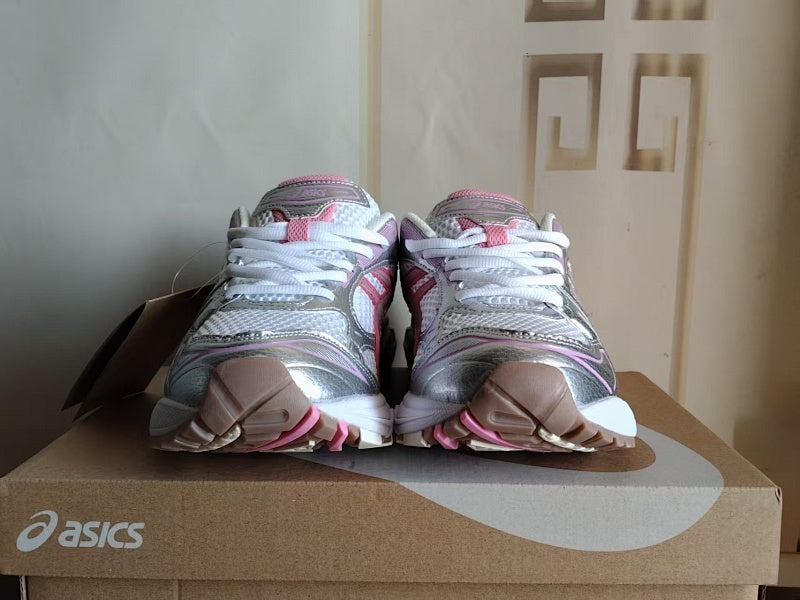 ASICS GEL-KAYANO 14 Sneakers