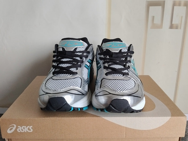 ASICS GEL-KAYANO 14 Sneakers