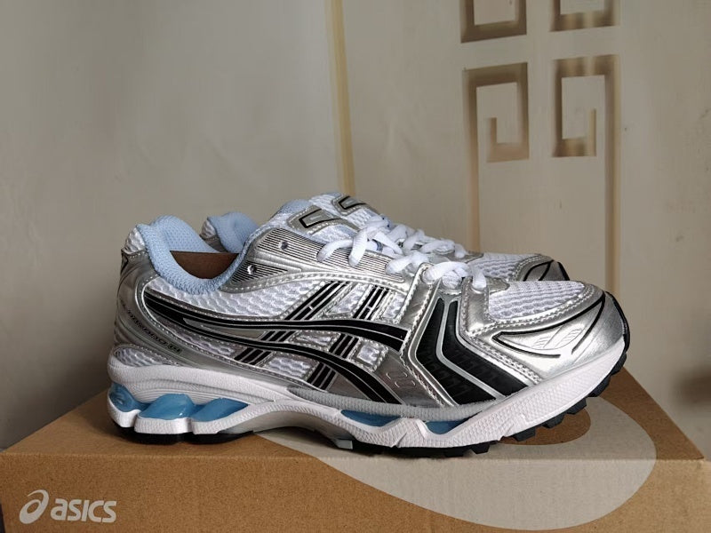 ASICS GEL-KAYANO 14 Sneakers