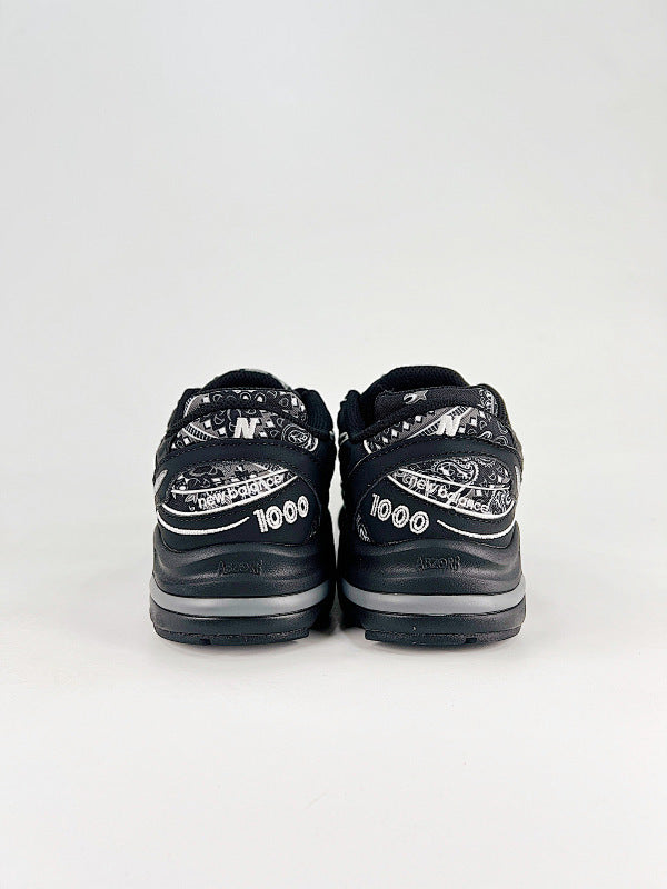 New Balance 1000 Sneakers