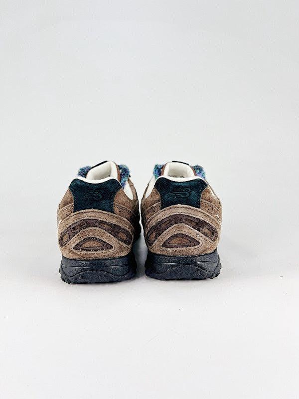 New Balance 204L Sneakers