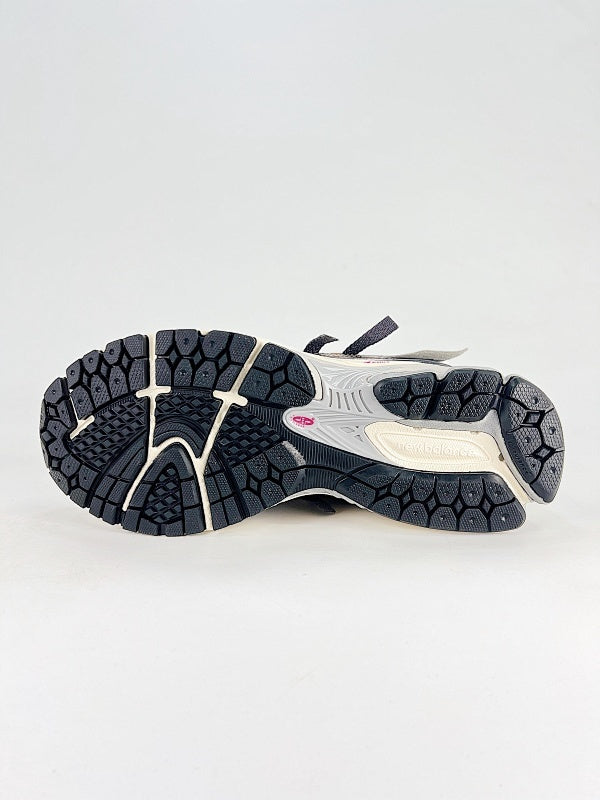 New Balance M1906R Sneakers