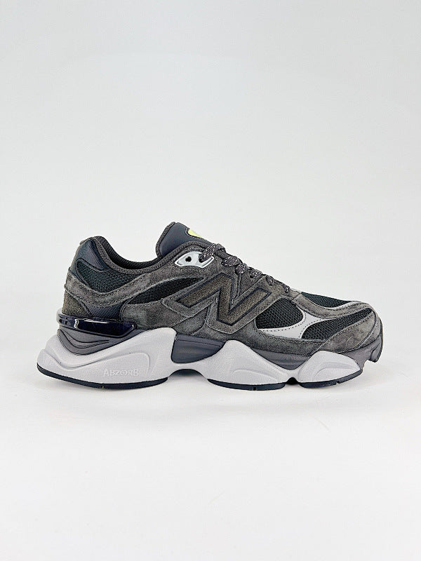 New Balance 9060 Sneakers
