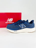 New Balance Fresh Foam v4 Sneakers