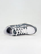 New Balance Fresh Foam v4 Sneakers