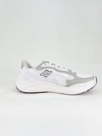 New Balance Fresh Foam v4 Sneakers