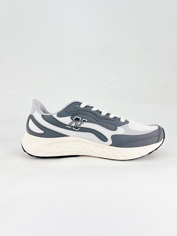 New Balance Fresh Foam v4 Sneakers