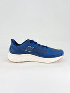 New Balance Fresh Foam v4 Sneakers