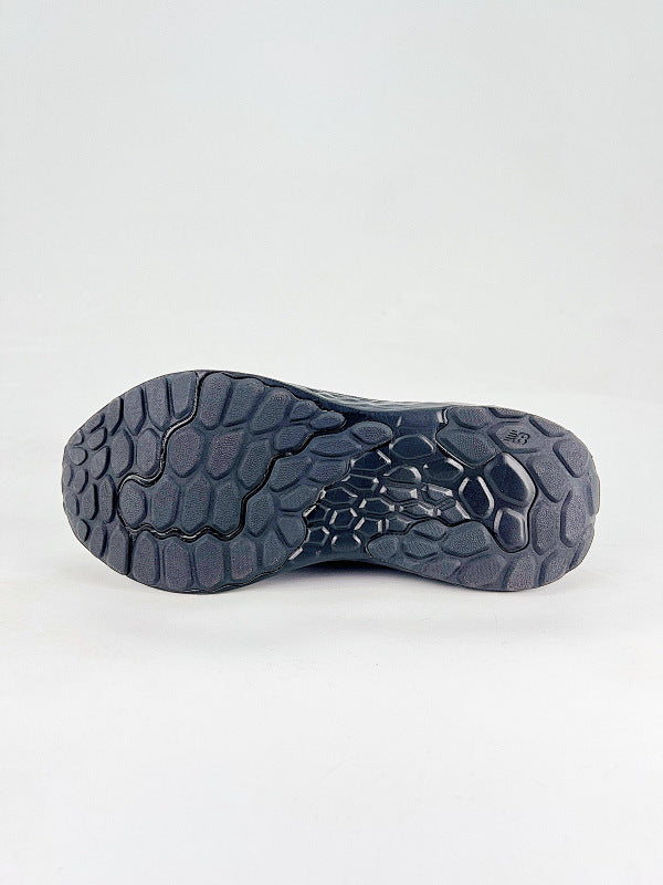New Balance Fresh Foam v4 Sneakers